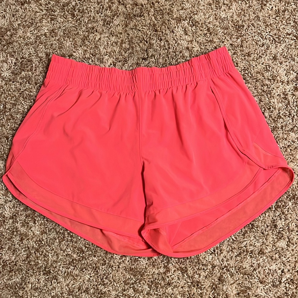 Athleta mesh racer run short 4’